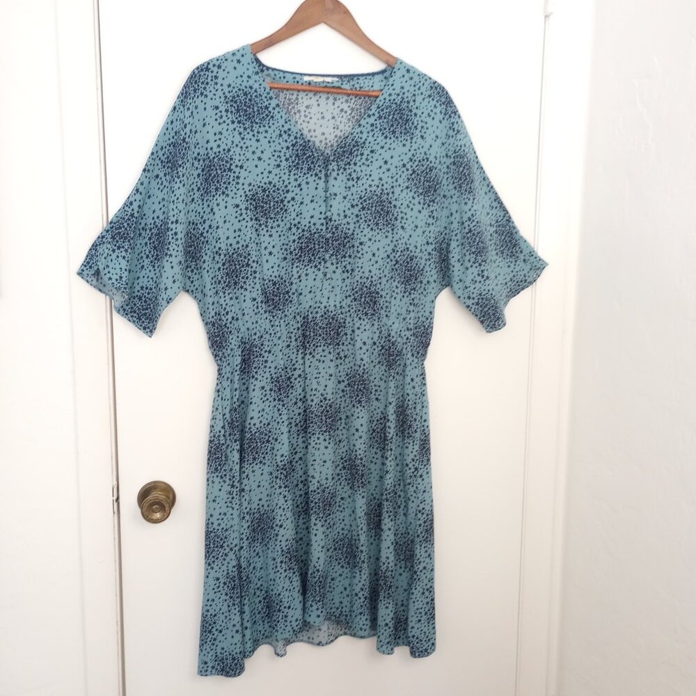 Boden Truro Heritage Blue Floral Kimono Sleeve Dress